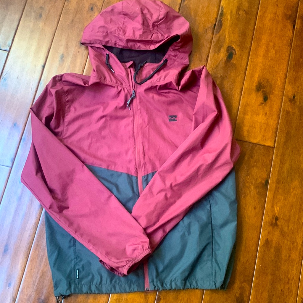 Billabong Men’s Windbreaker. Size Large